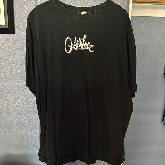 Quiksilver Black Short Sleeve Tee - Picture 1 of 4